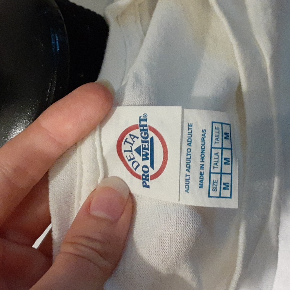 Size M Archie tee - Picture 3 of 3